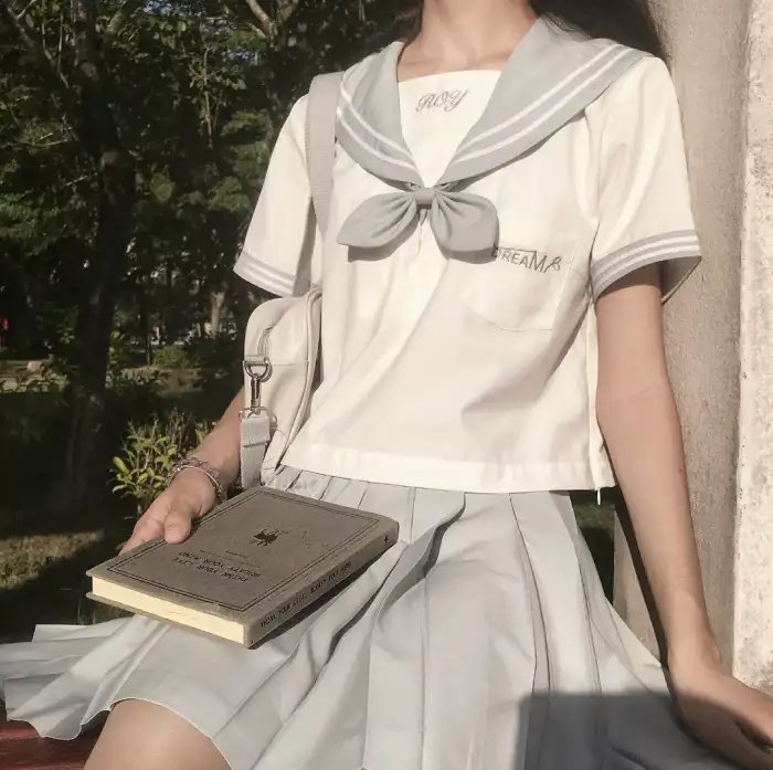 错误的高中甜心 在线观看